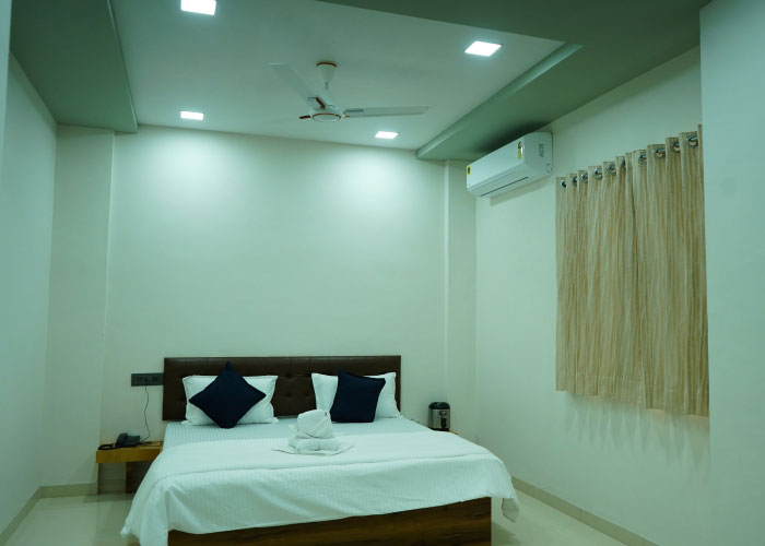 Super Deluxe Room